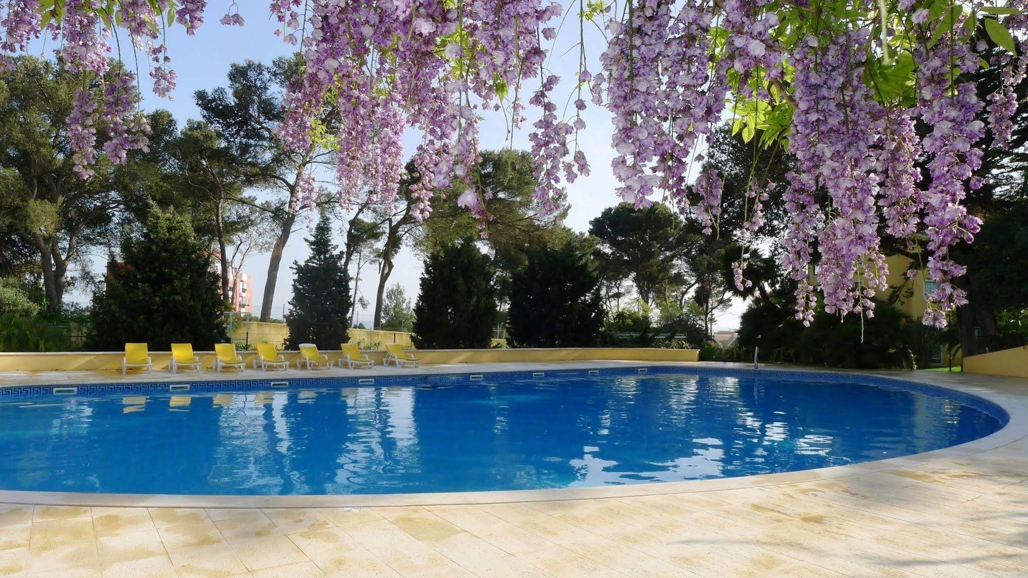 Dolce Vita Guesthouse Estoril Exterior foto