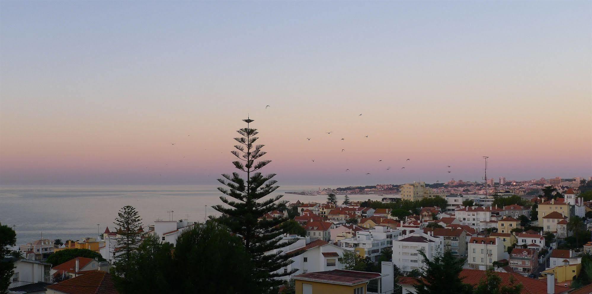Dolce Vita Guesthouse Estoril Exterior foto